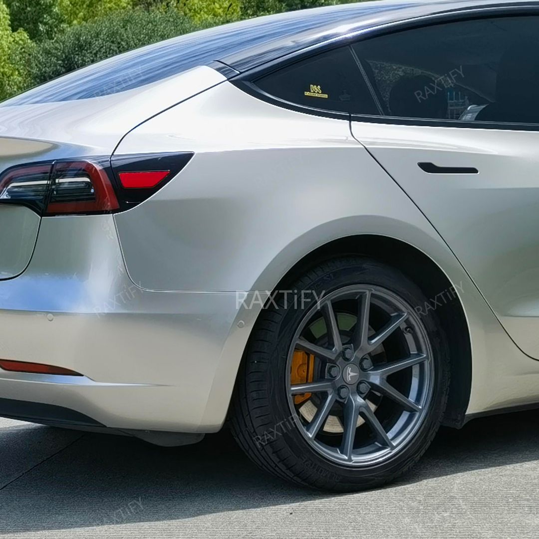 Tesla Gloss Metalic Victor Silver Vinyl Wrap