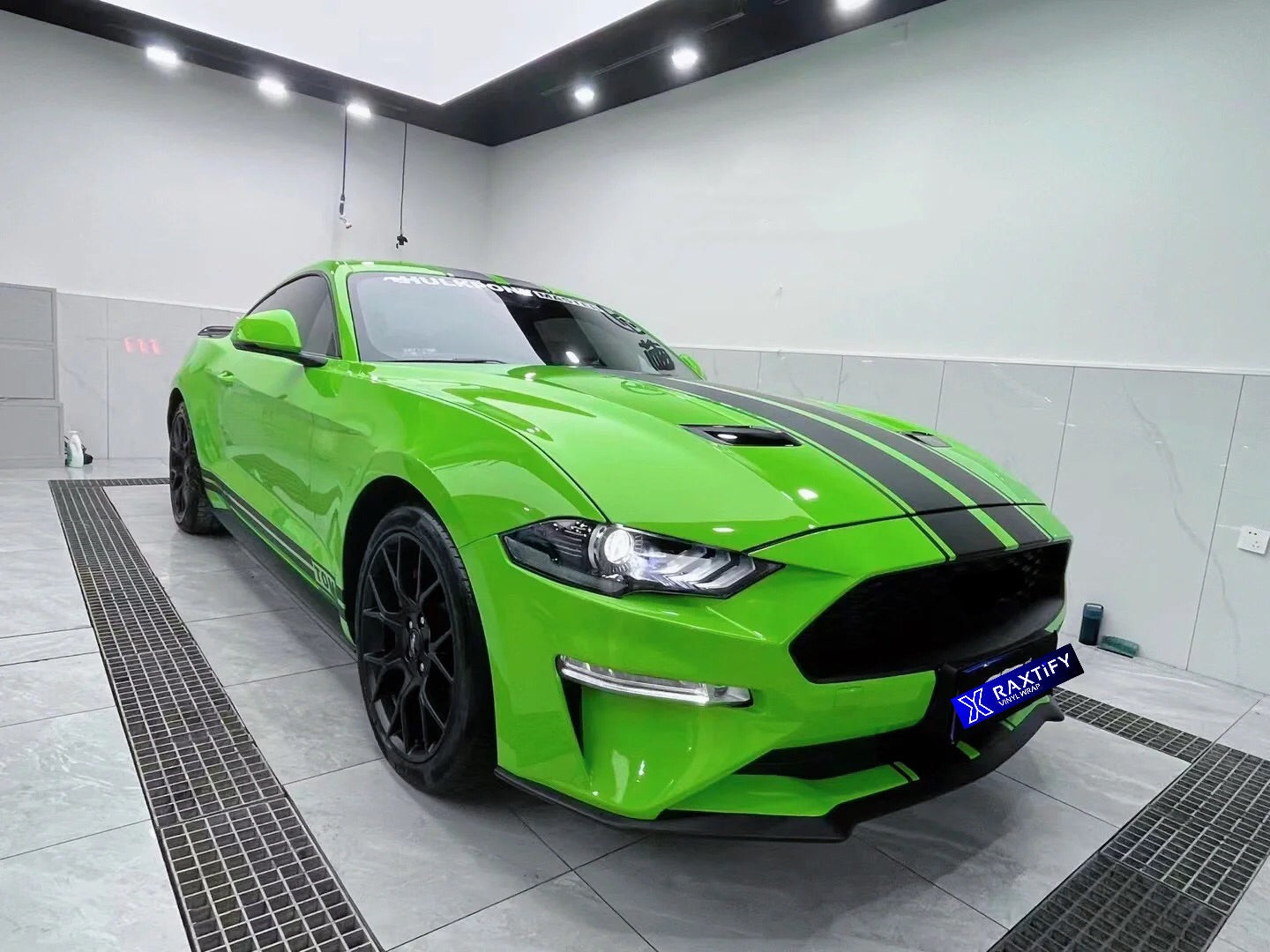 Gloss Thyme Green Vinyl Wrap Car 