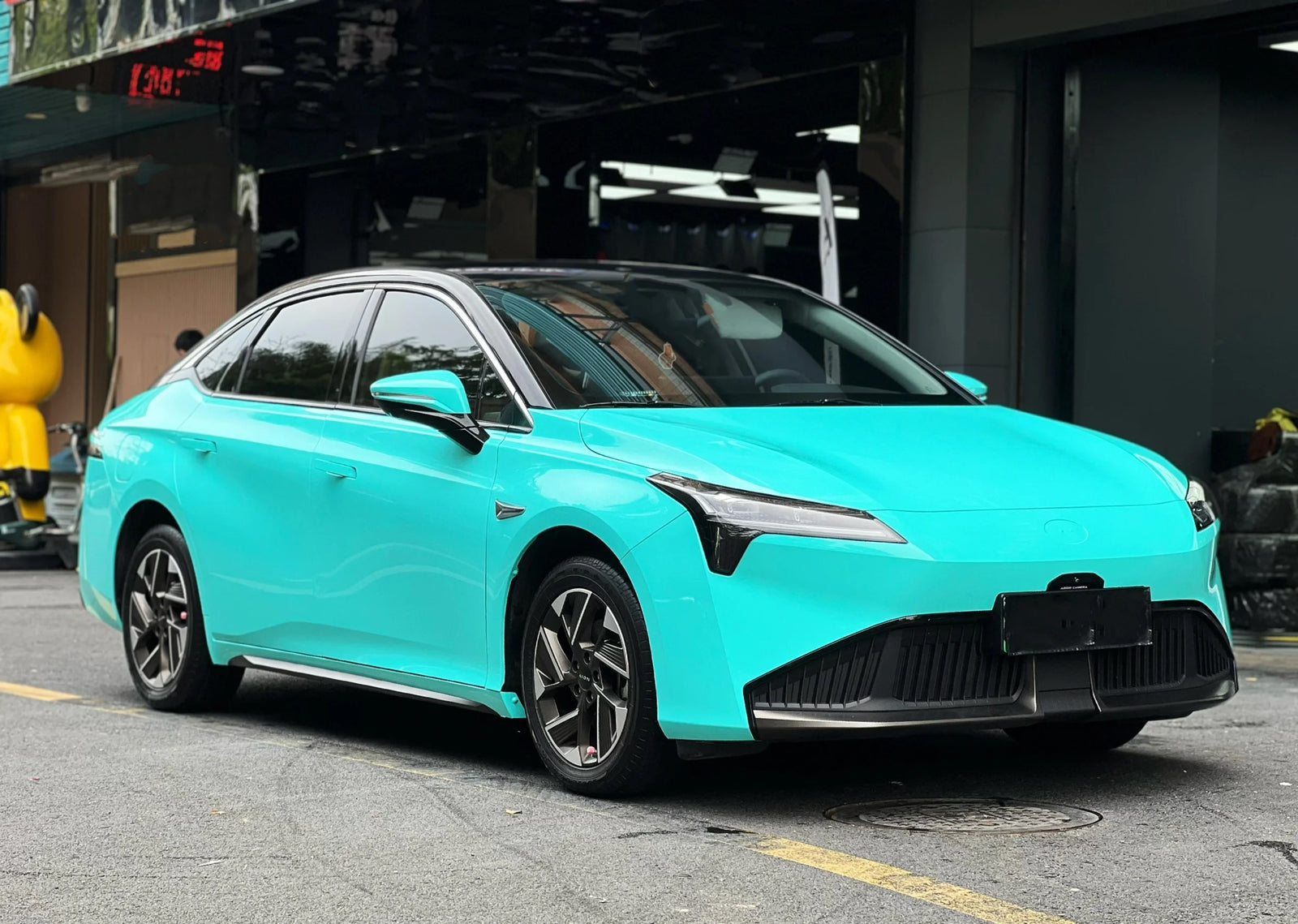 Gloss Tiffany Vinyl Wrap