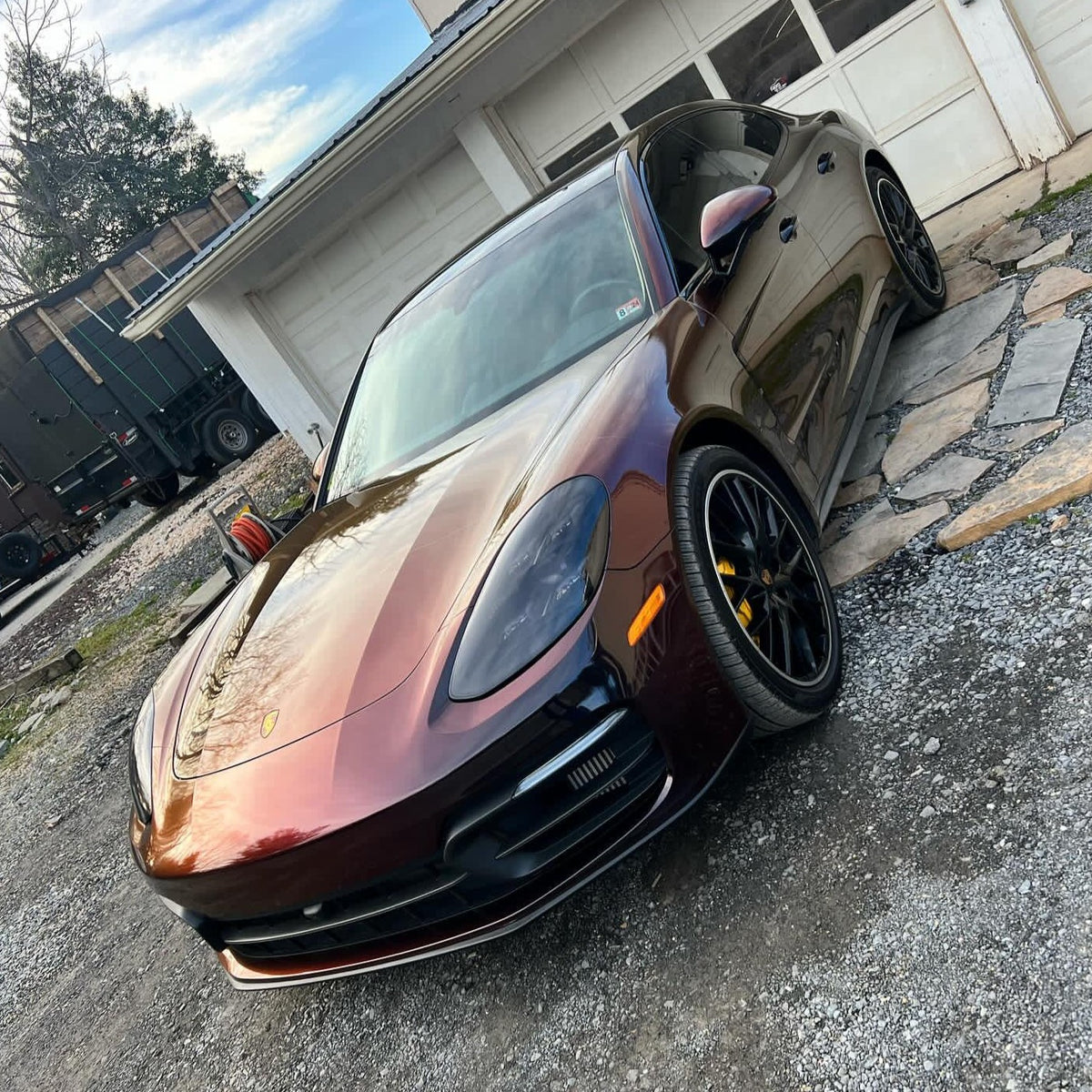 Color Shifting Red Color Shift Rainbow Drift Black Red Vinyl Car Wrap – RAXTiFY