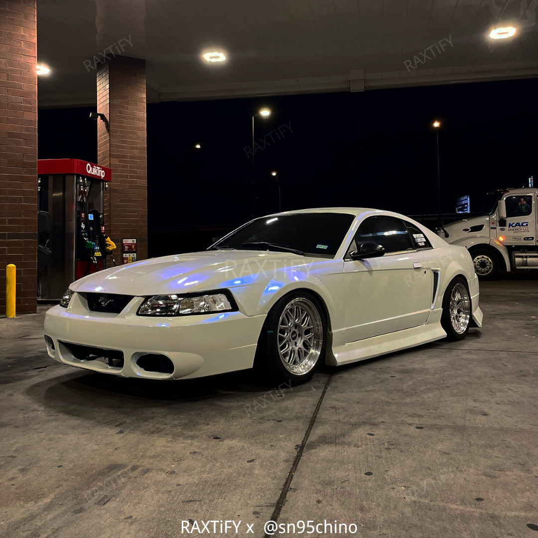 Color Shift Pearl White Blue Vinyl Wrap Car