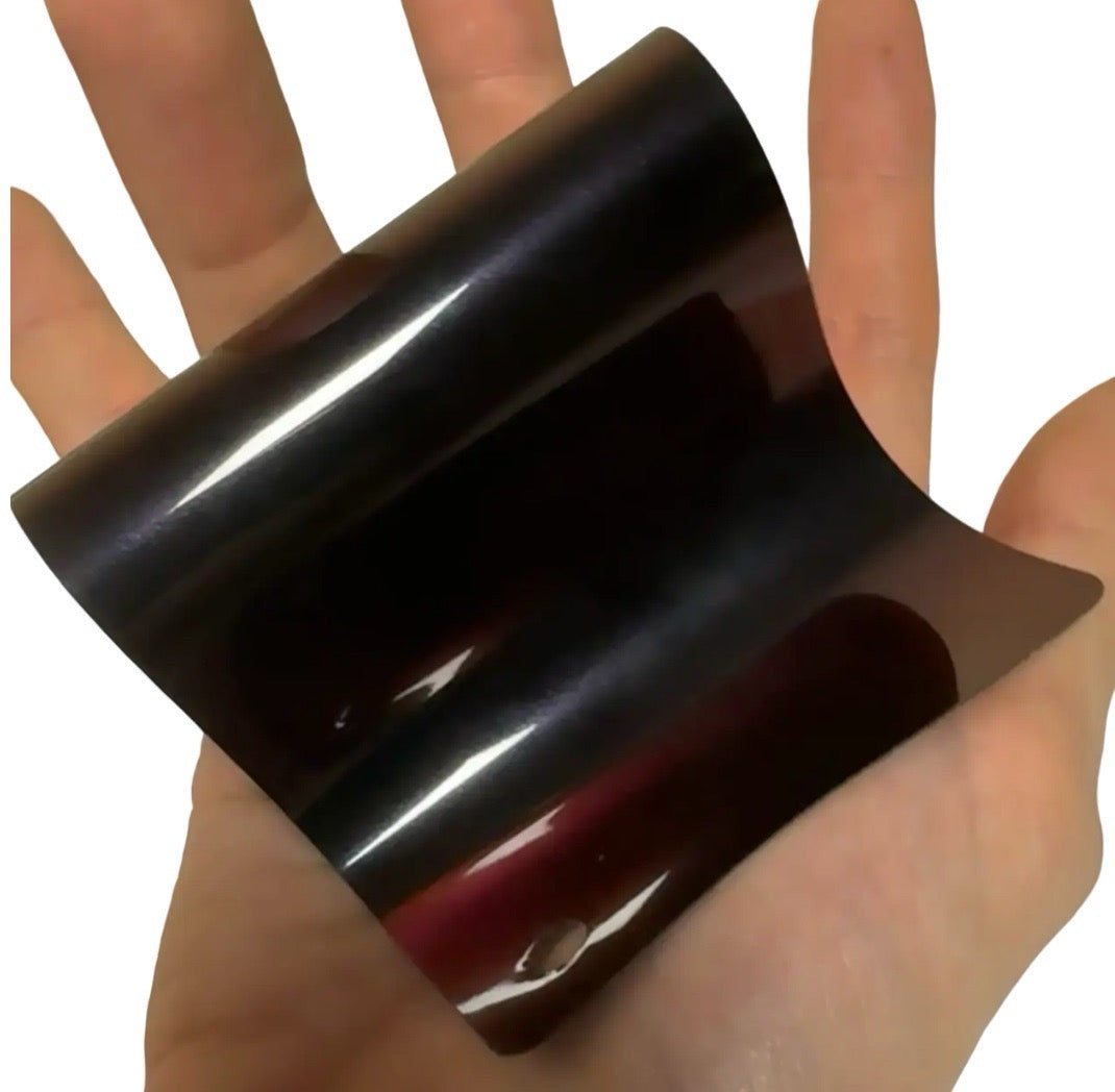 Color Shift Rainbow Drift Black Red Vinyl Wrap swatch card