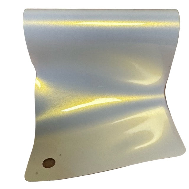 Color Shift White Gold Vinyl Wrap swatch
