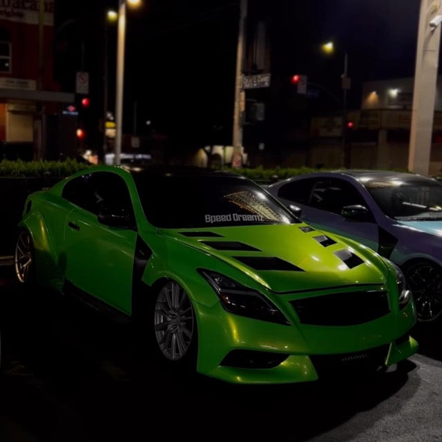 Color Shift Neon Gold Green Vinyl Wrap in the night