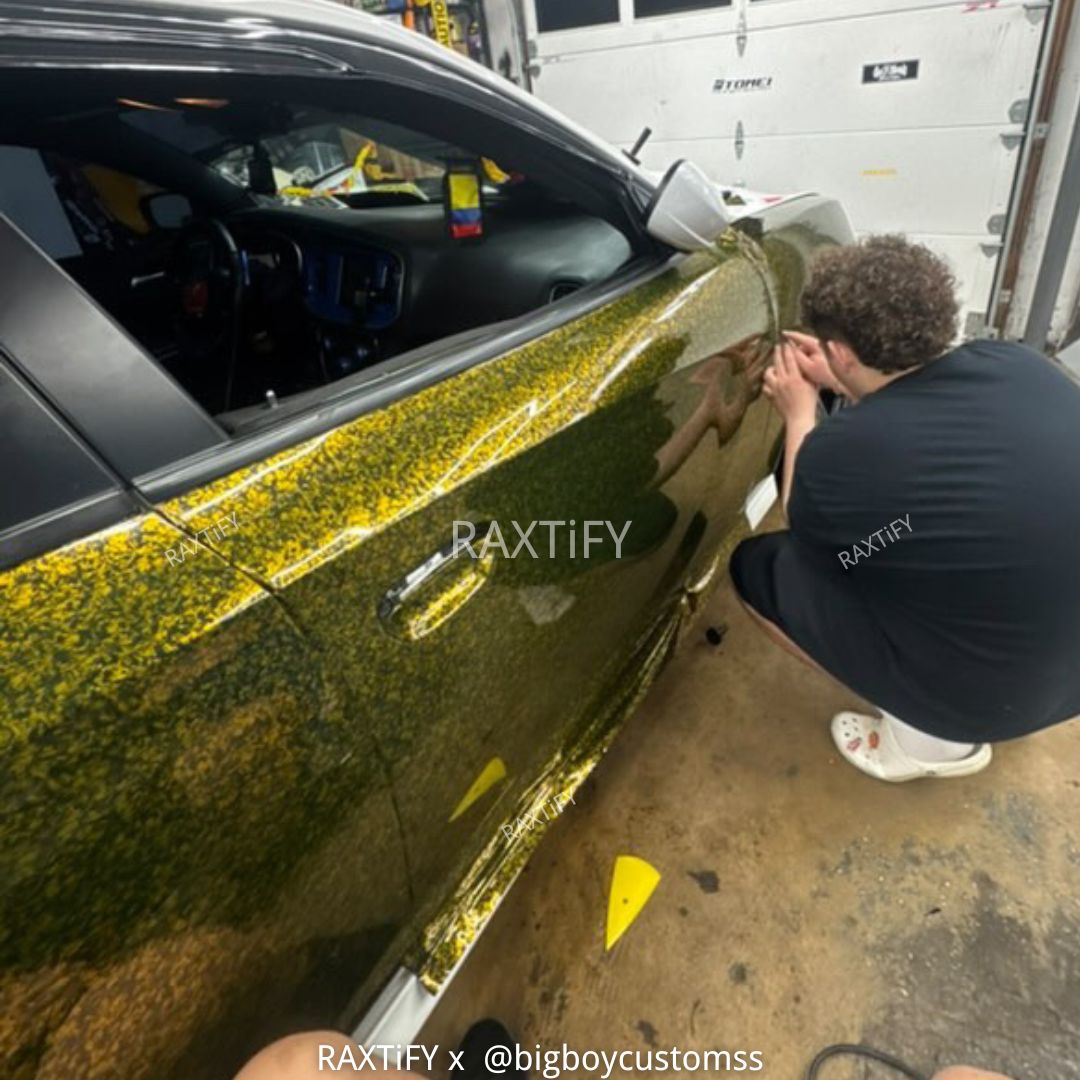 Gloss Black Gold Mini Forged Carbon Fiber Vinyl Wrap