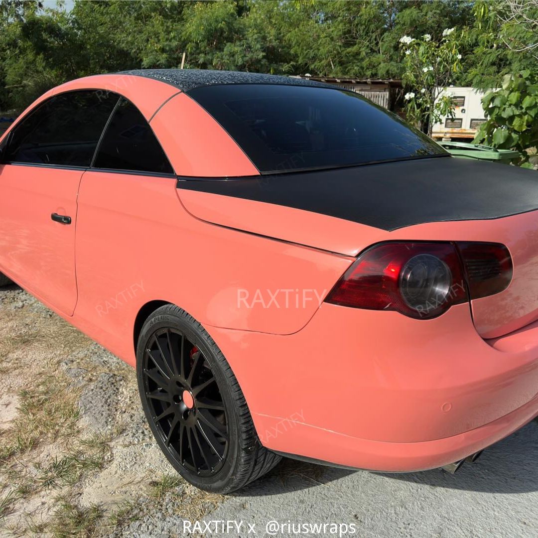 Gloss Bubblegum / Piggy Pink Vinyl Wrap