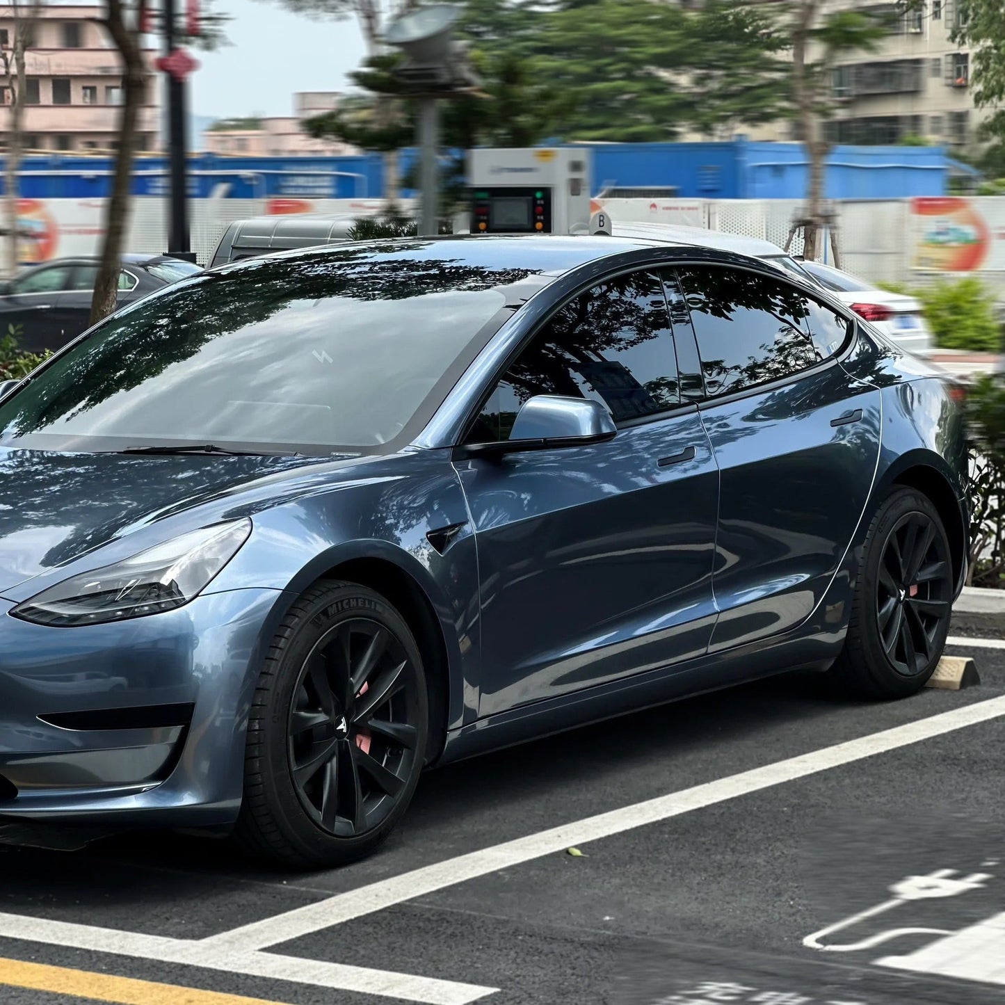 Gloss Metallic Byron Blue Vinyl Wrap