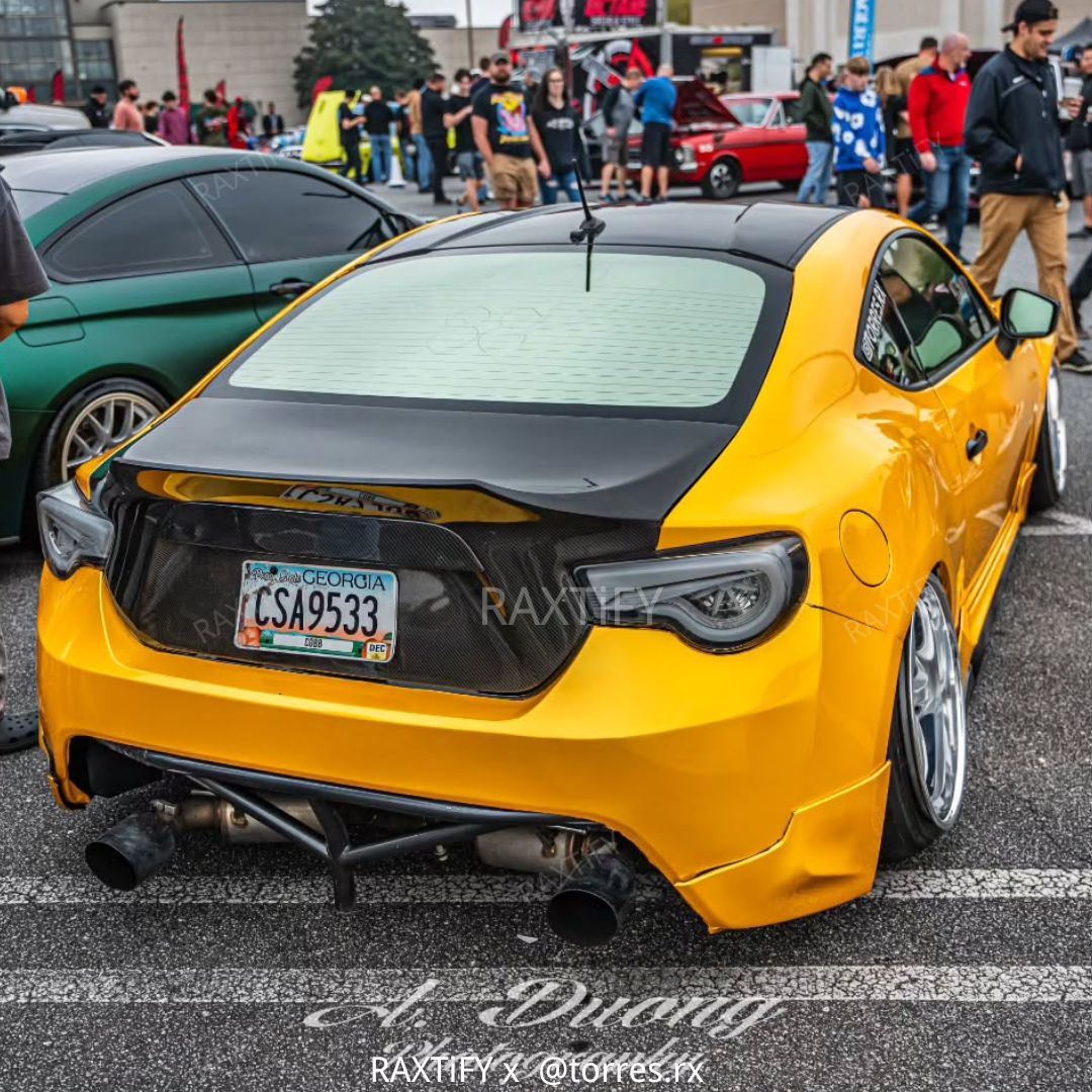 Gloss Metallic Golden Yellow Vinyl Car Wrap Color 