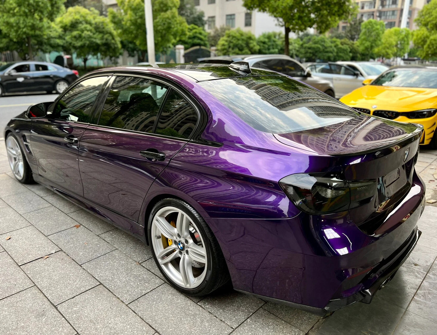 Gloss Metallic Midnight Purple II Car Wrap