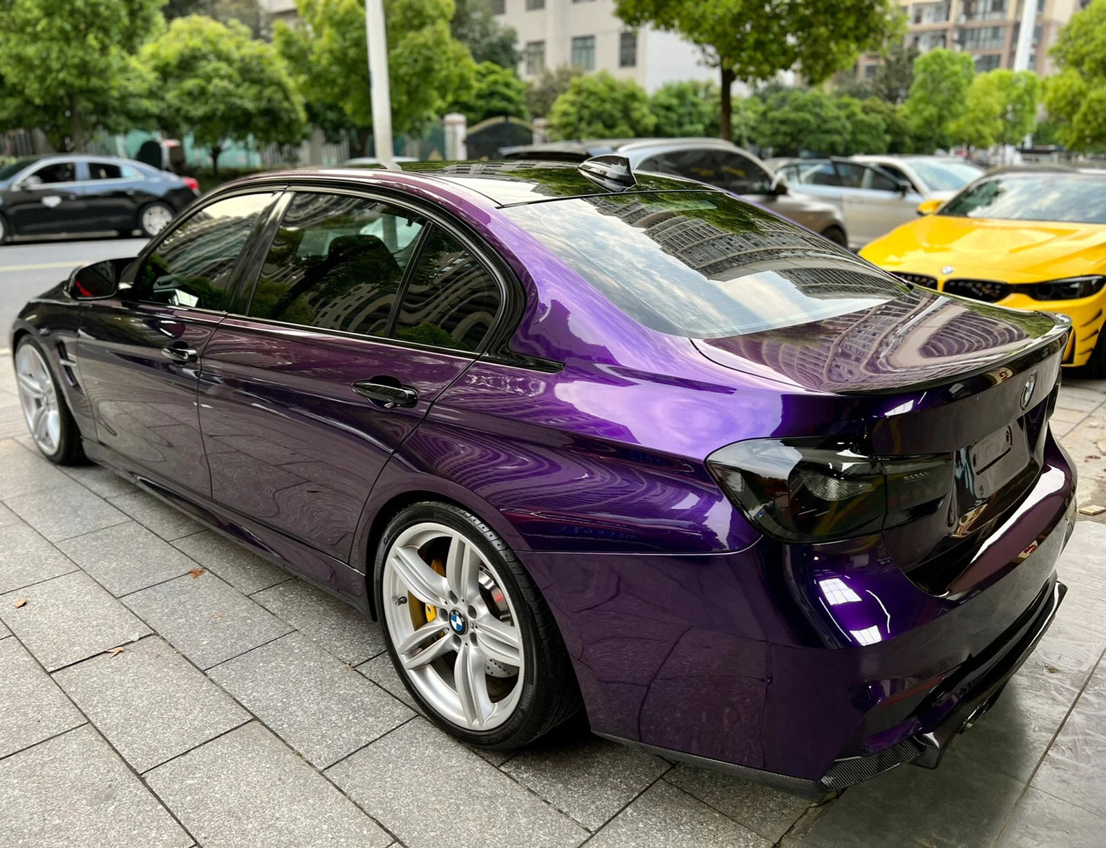 Gloss Metallic Midnight Purple II Car Wrap