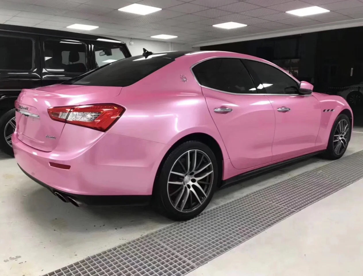 Gloss Metallic Pearl Pink Car Wrap