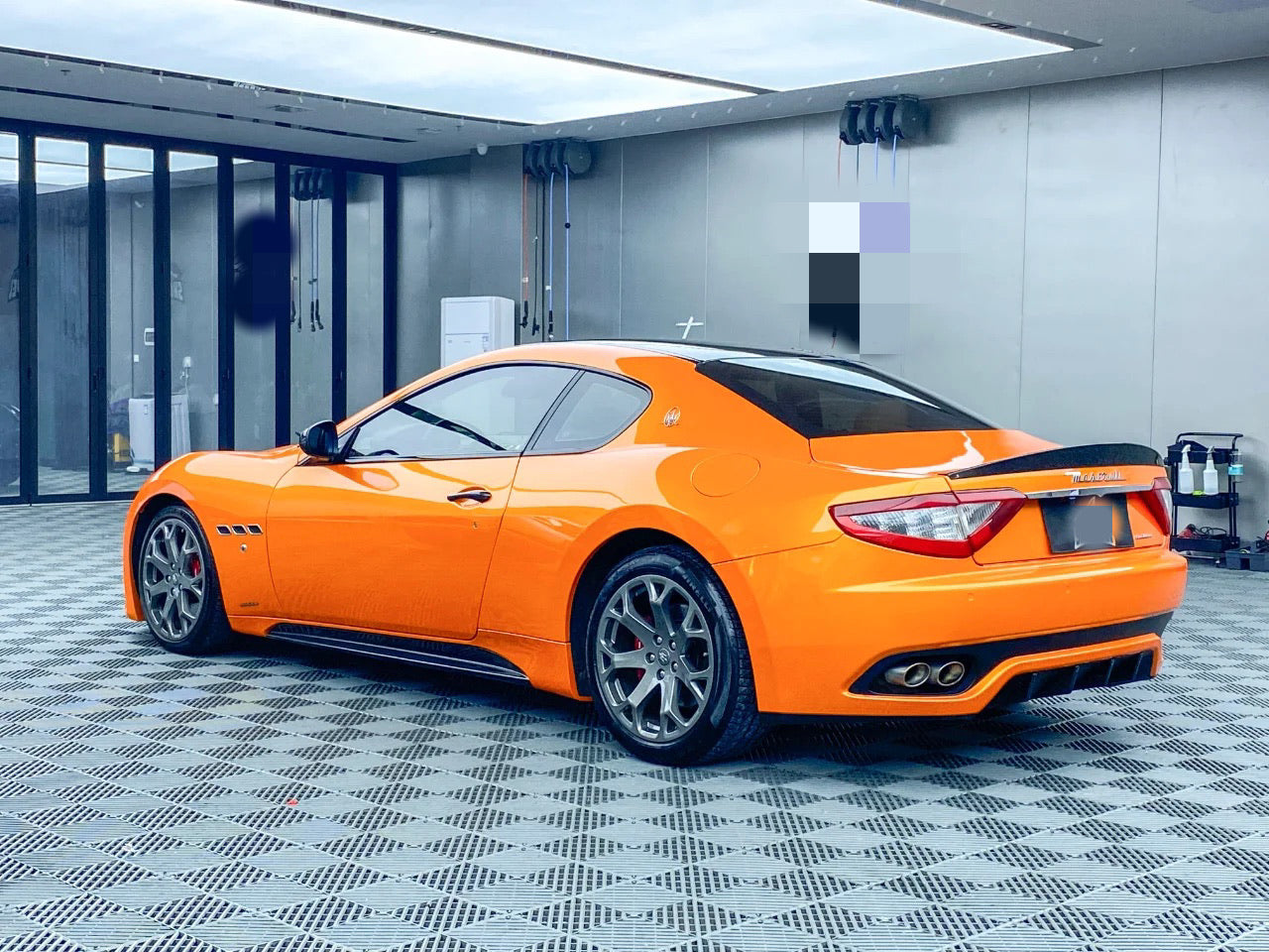 Gloss Metallic Racing Orange Vinyl Wrap