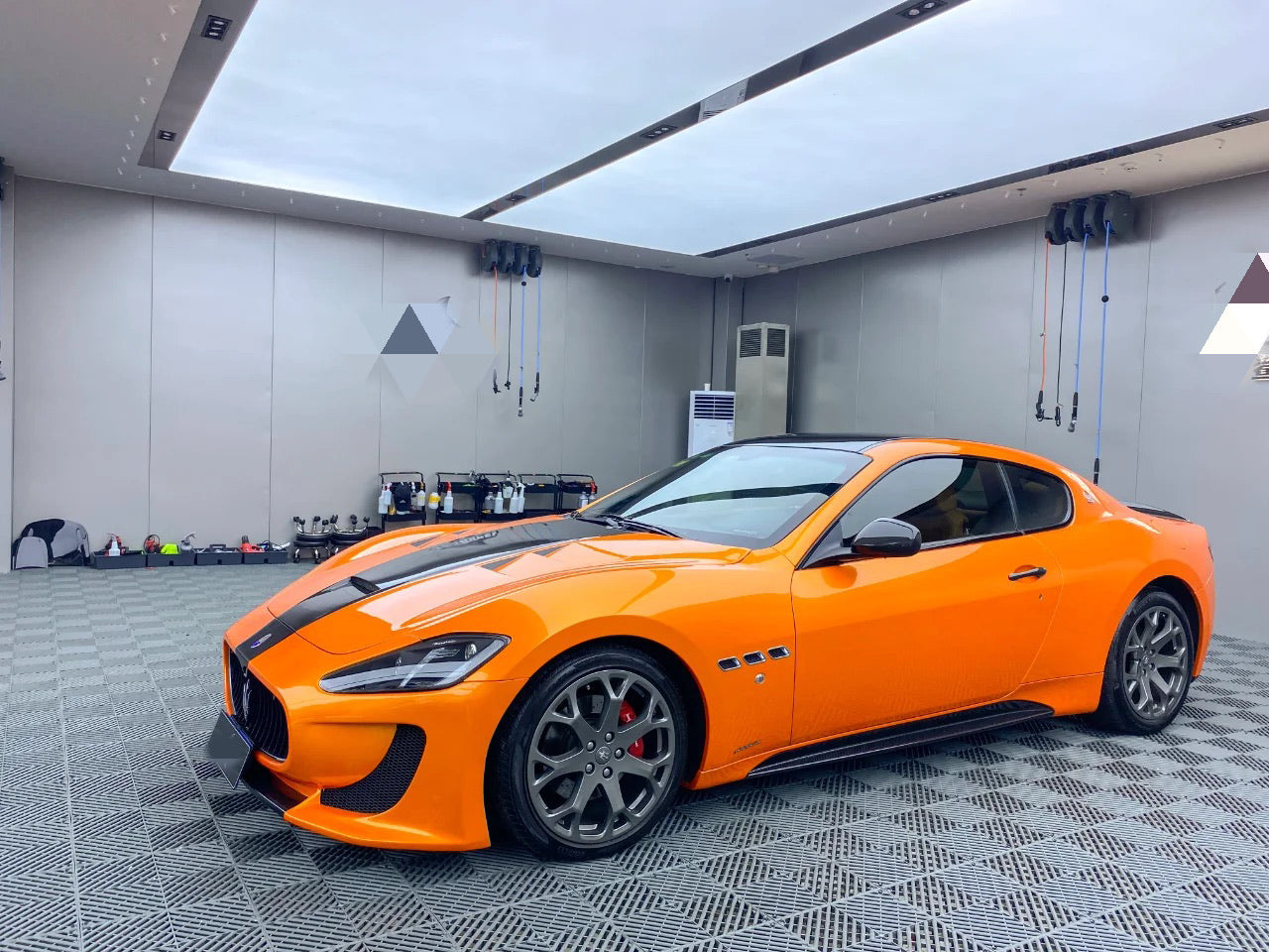 Gloss Metallic Racing Orange Vinyl Wrap