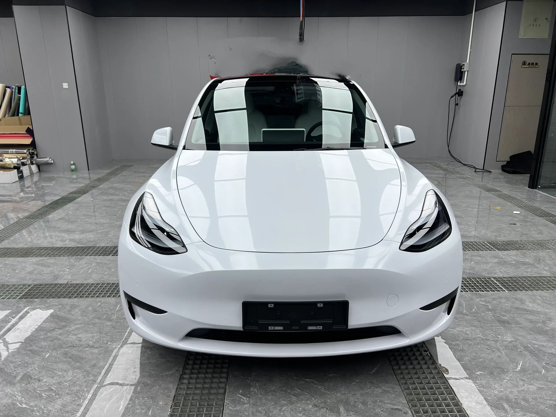 Gloss Pearl White Vinyl Wrap