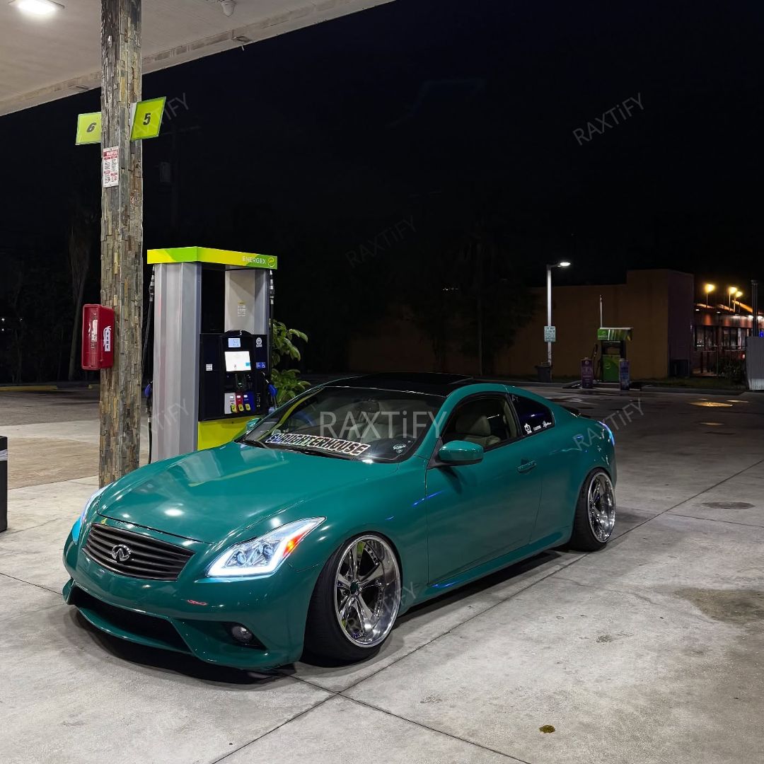 Gloss Pine Green Vinyl Wrap infiniti g35