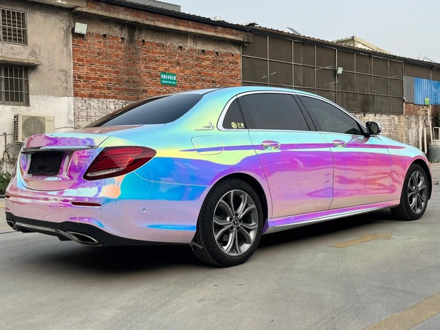 Opal Chrome White Vinyl Wrap Car Color