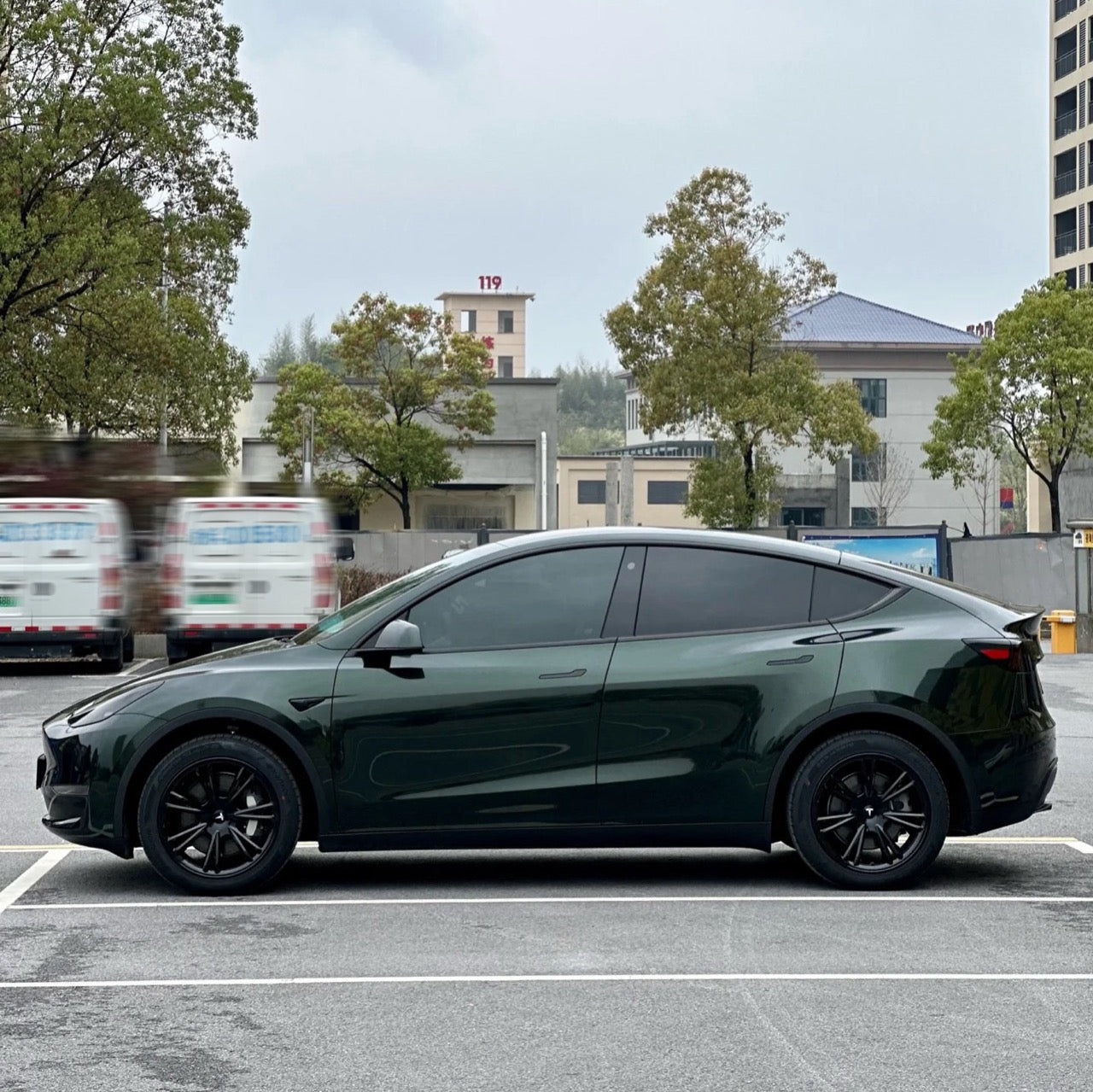 Gloss Metallic Dark Emerald Green Vinyl Wrap