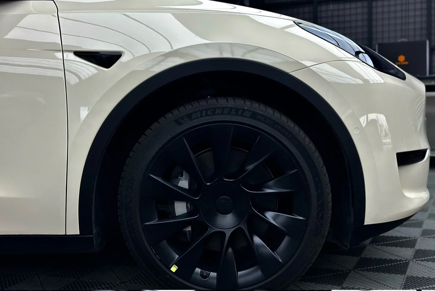 Super Gloss Pepper White Vinyl Wrap Color