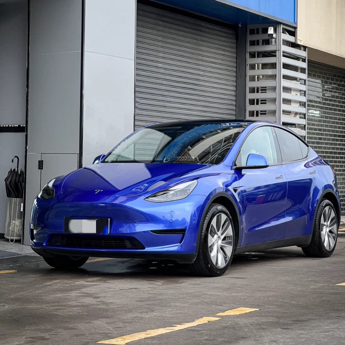 Gloss Metallic Cobalt Blue Car Wrap