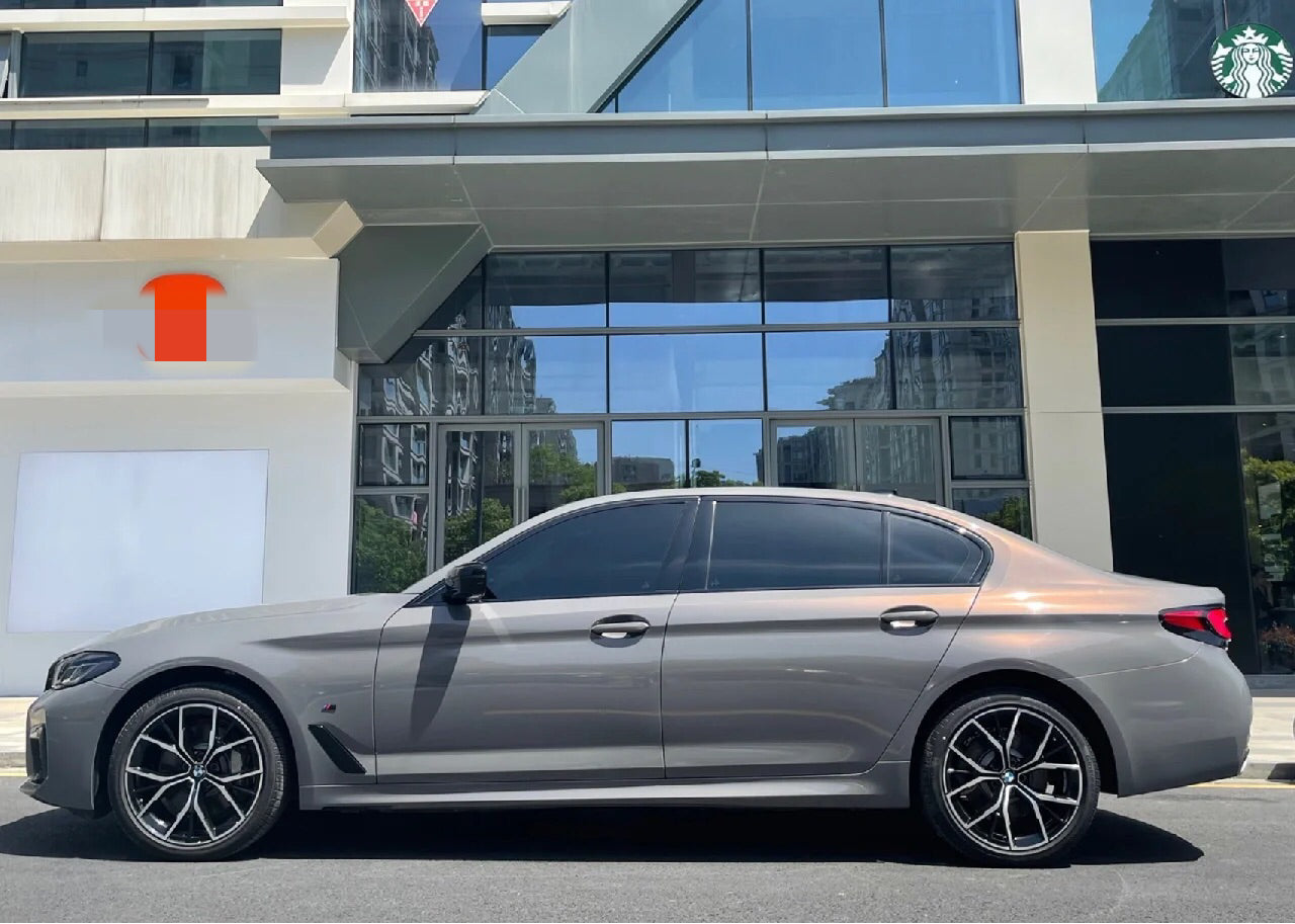 Gloss Metallic Bernina Grey Car Wrap – RAXTiFY