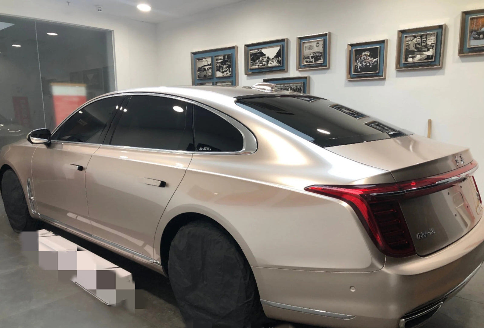 Gloss Metallic Champagne Gold Car Wrap Colored Paint