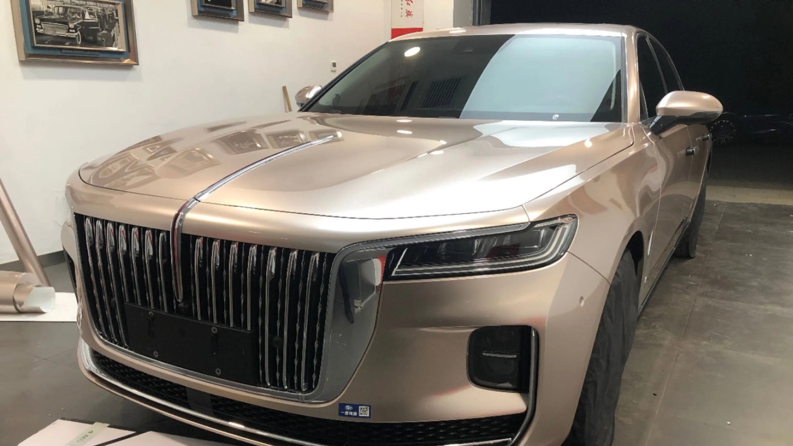 Gloss Metallic Champagne Gold Car Wrap Vinyl Color