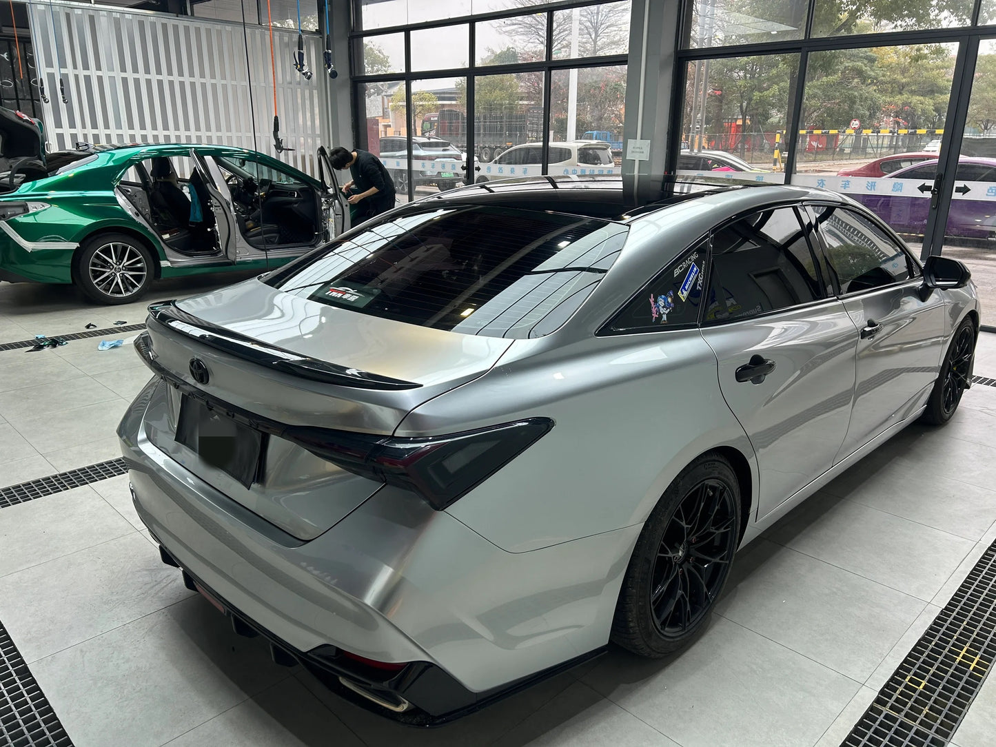 Gloss Metallic Mercury Silver Car Wrap