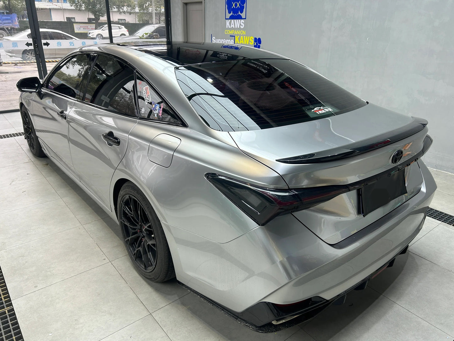 Gloss Metallic Mercury Silver Car Wrap