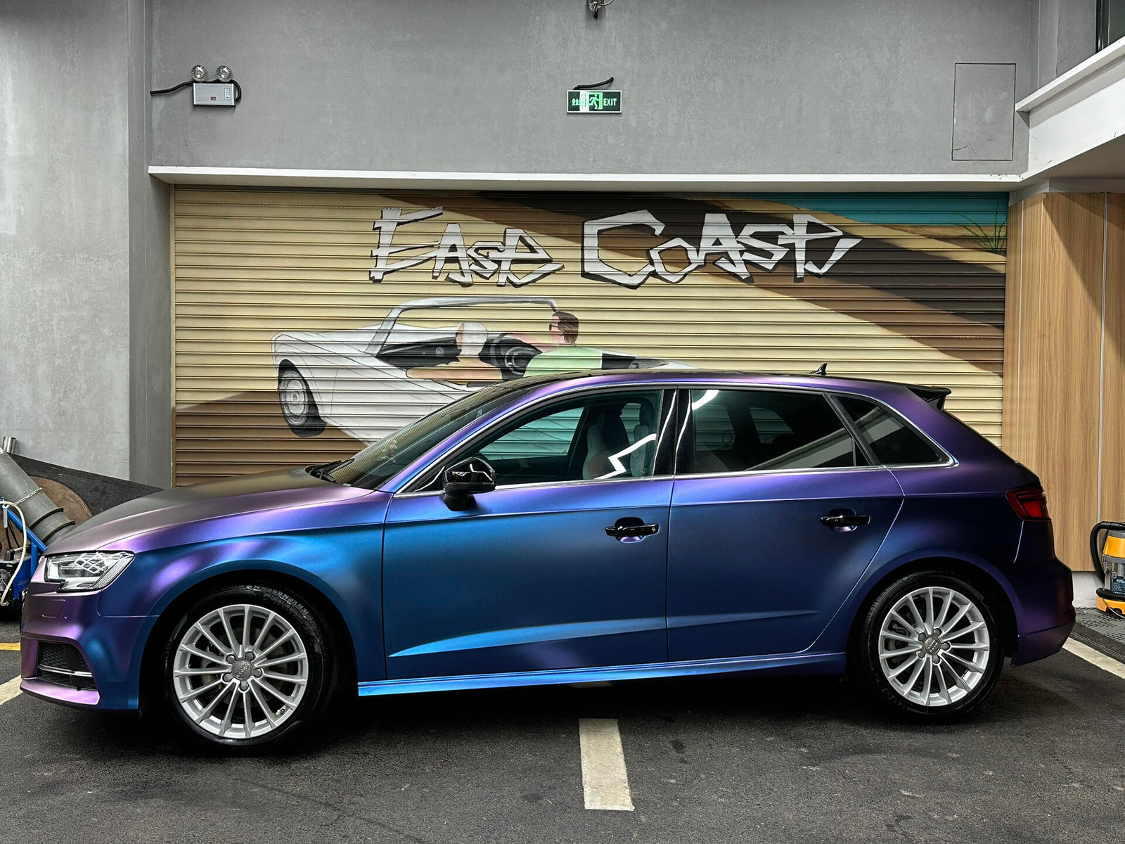 Color Shift Satin Purple Red Vinyl Wrap Car