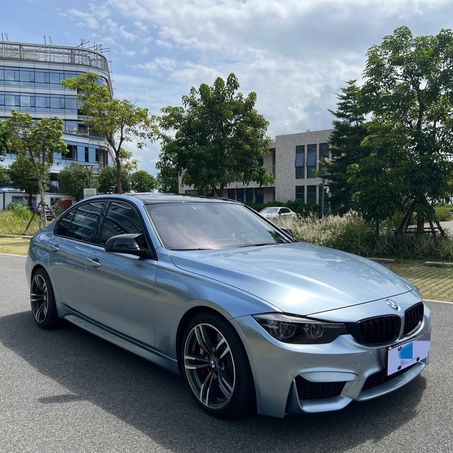 Gloss Metallic Mercury Gray Vinyl Wrap