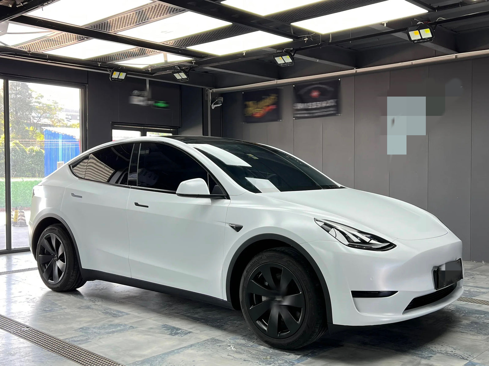 Satin Metallic Pearl White Vinyl Wrap Car