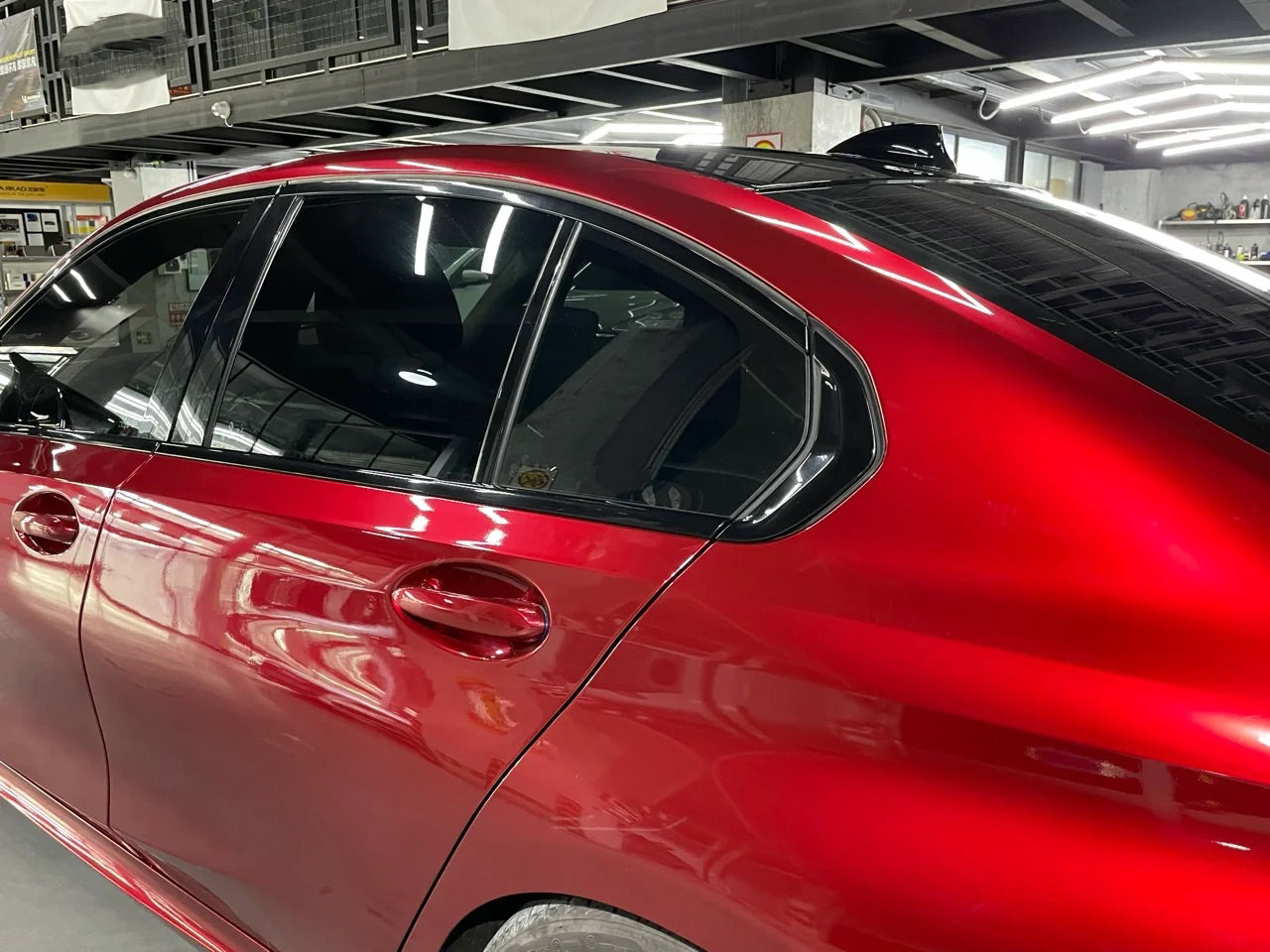 Gloss Metallic Raspberry Red Vinyl Car Wrap – RAXTiFY