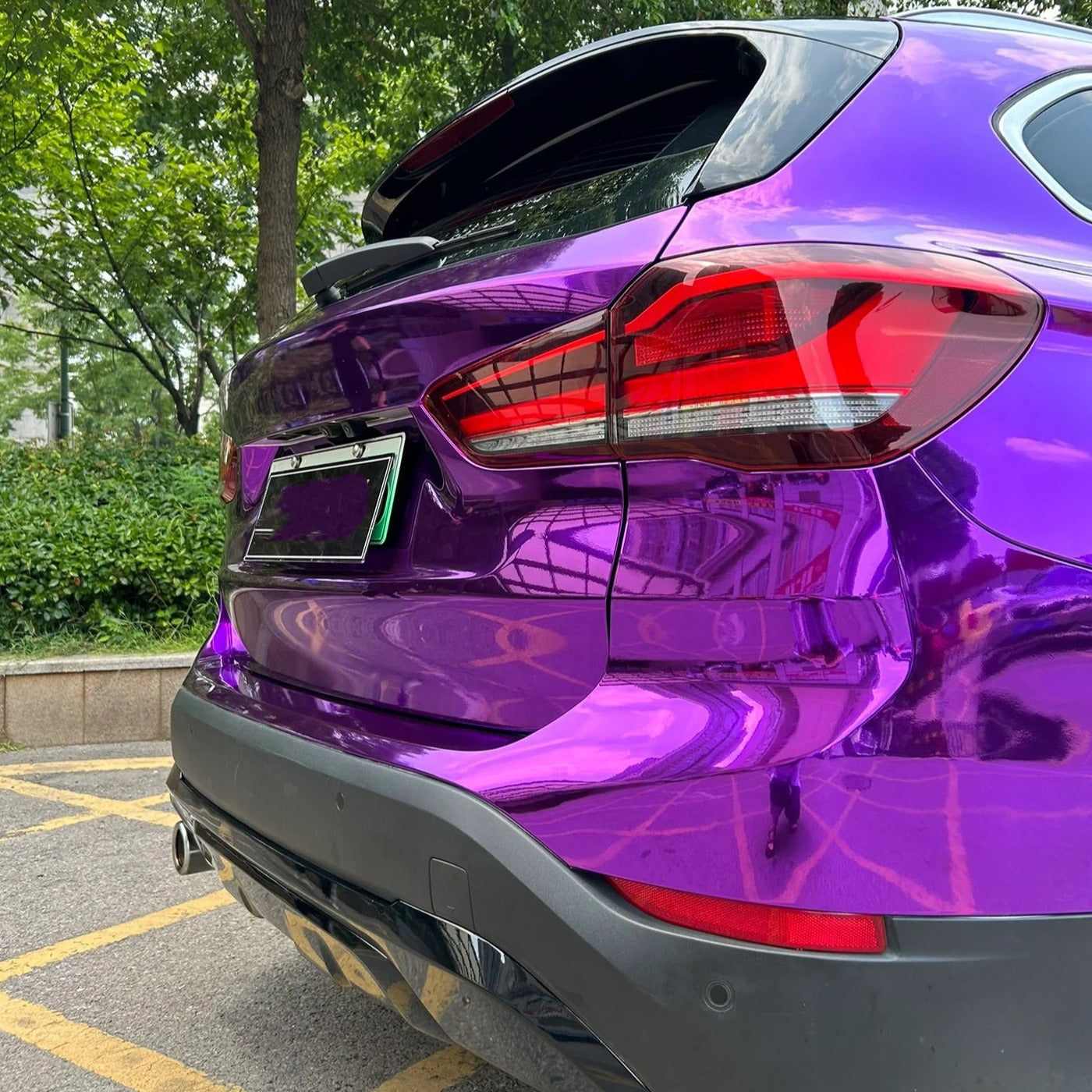 Mirror Chrome Purple Vinyl Wrap