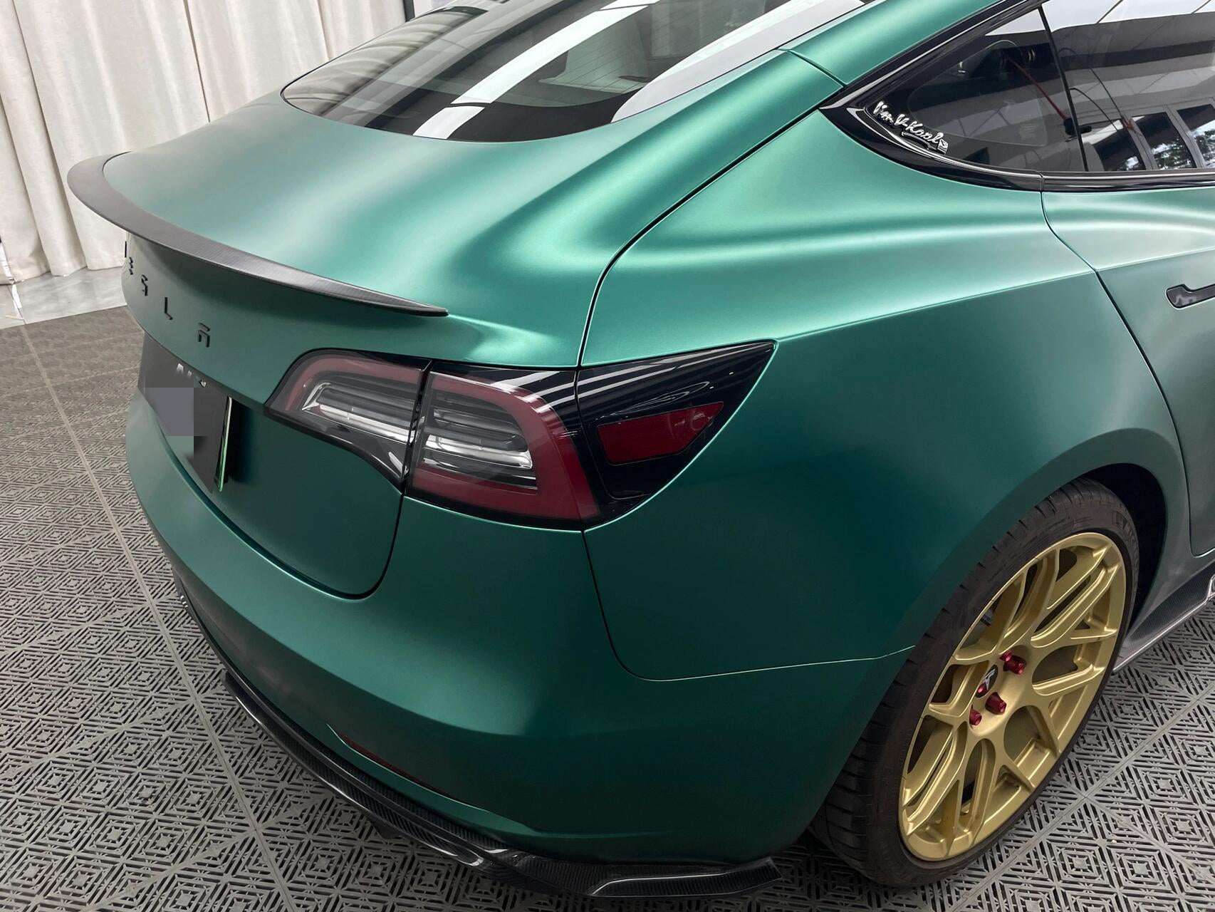 Satin Metallic Emerald Green Vinyl Wrap