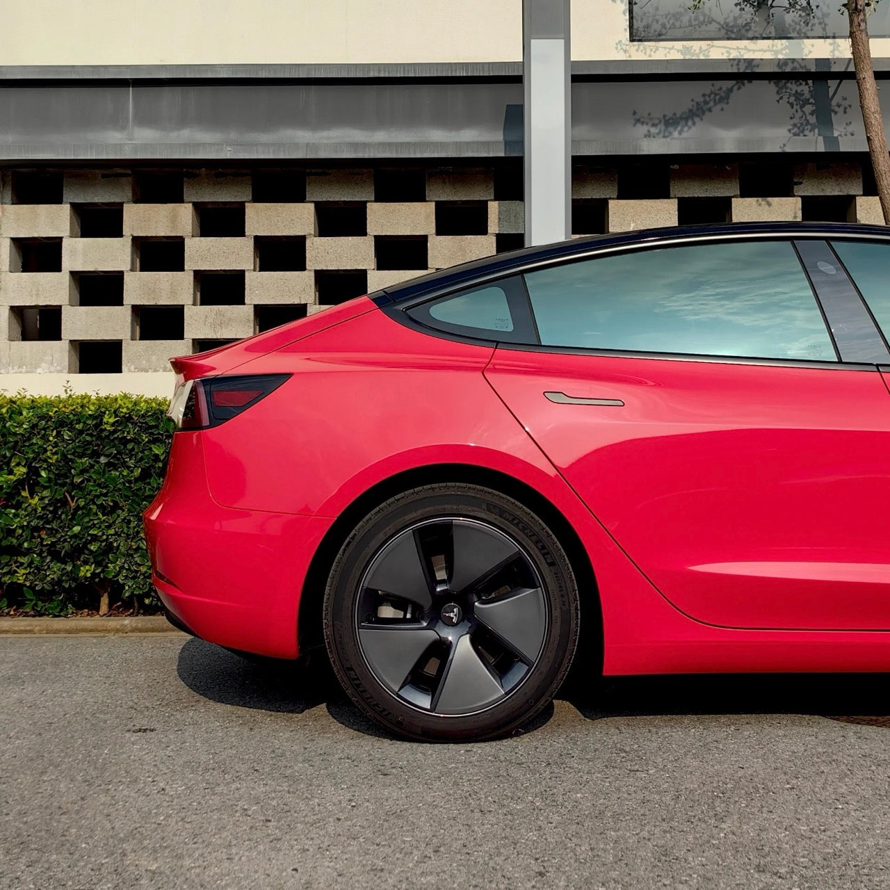 Super Gloss Hot Pink Car Wrap