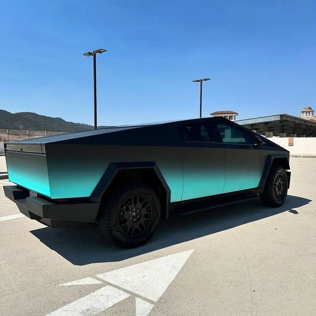 Tesla Cybertruck Custom Wraps – RAXTiFY