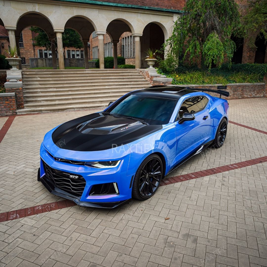 chrysler camaro Color Shift Glitter Blue Red Vinyl Wrap day look