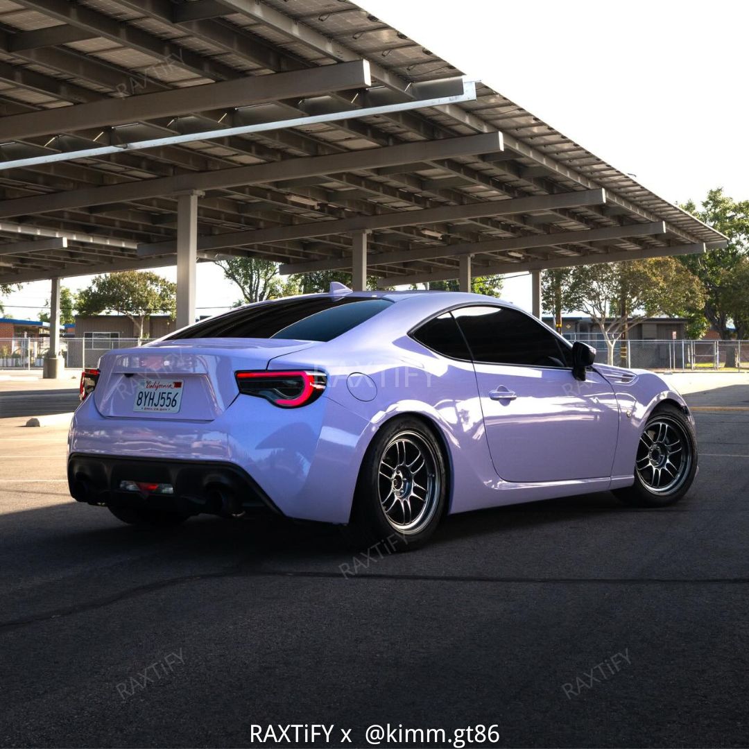 GT86 in Gloss Light Purple Vinyl Wrap